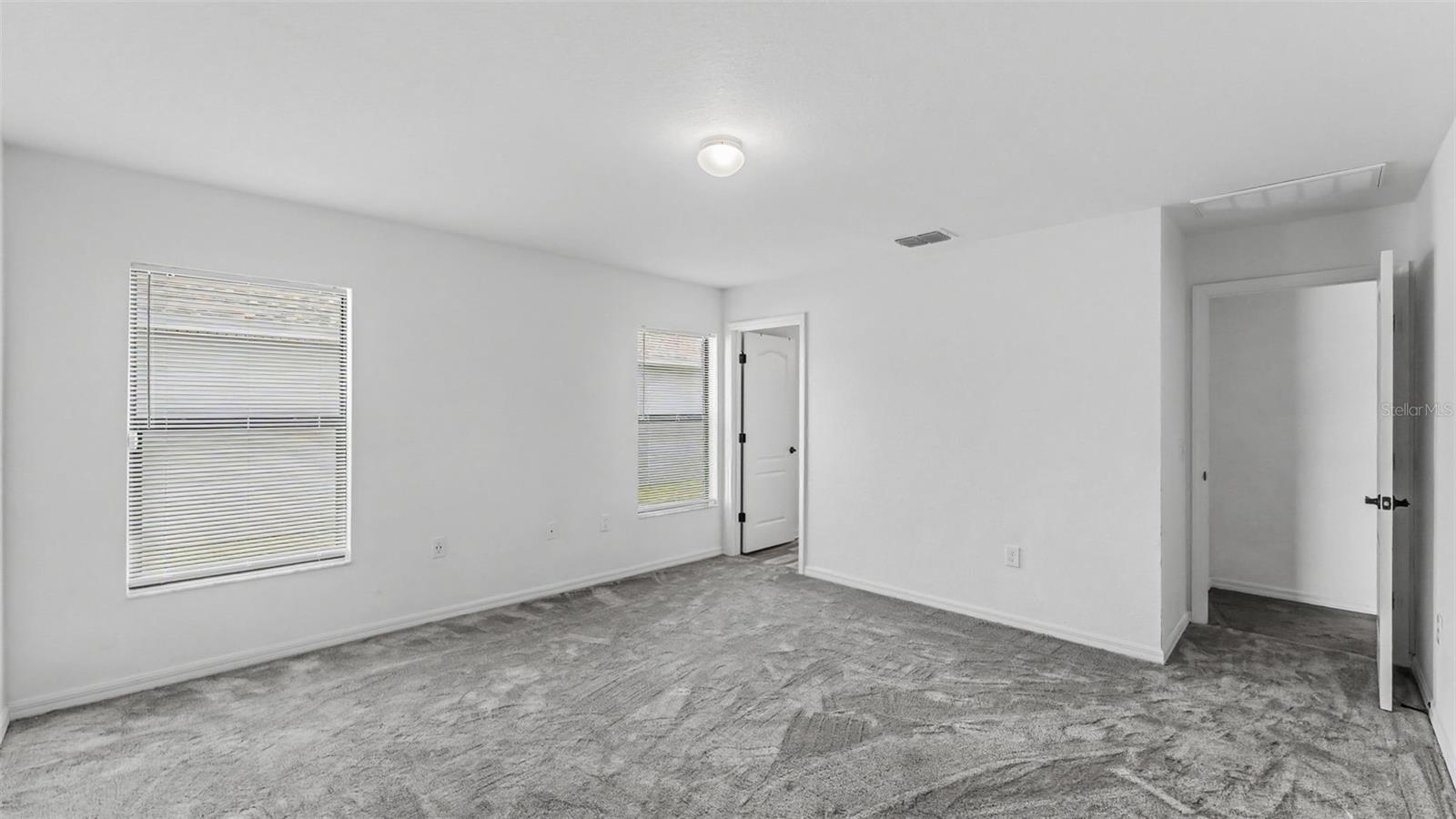 LINDEN TRACE - Residential