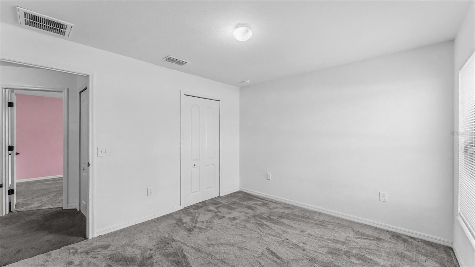 LINDEN TRACE - Residential