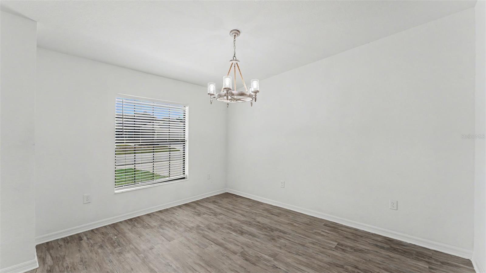 LINDEN TRACE - Residential