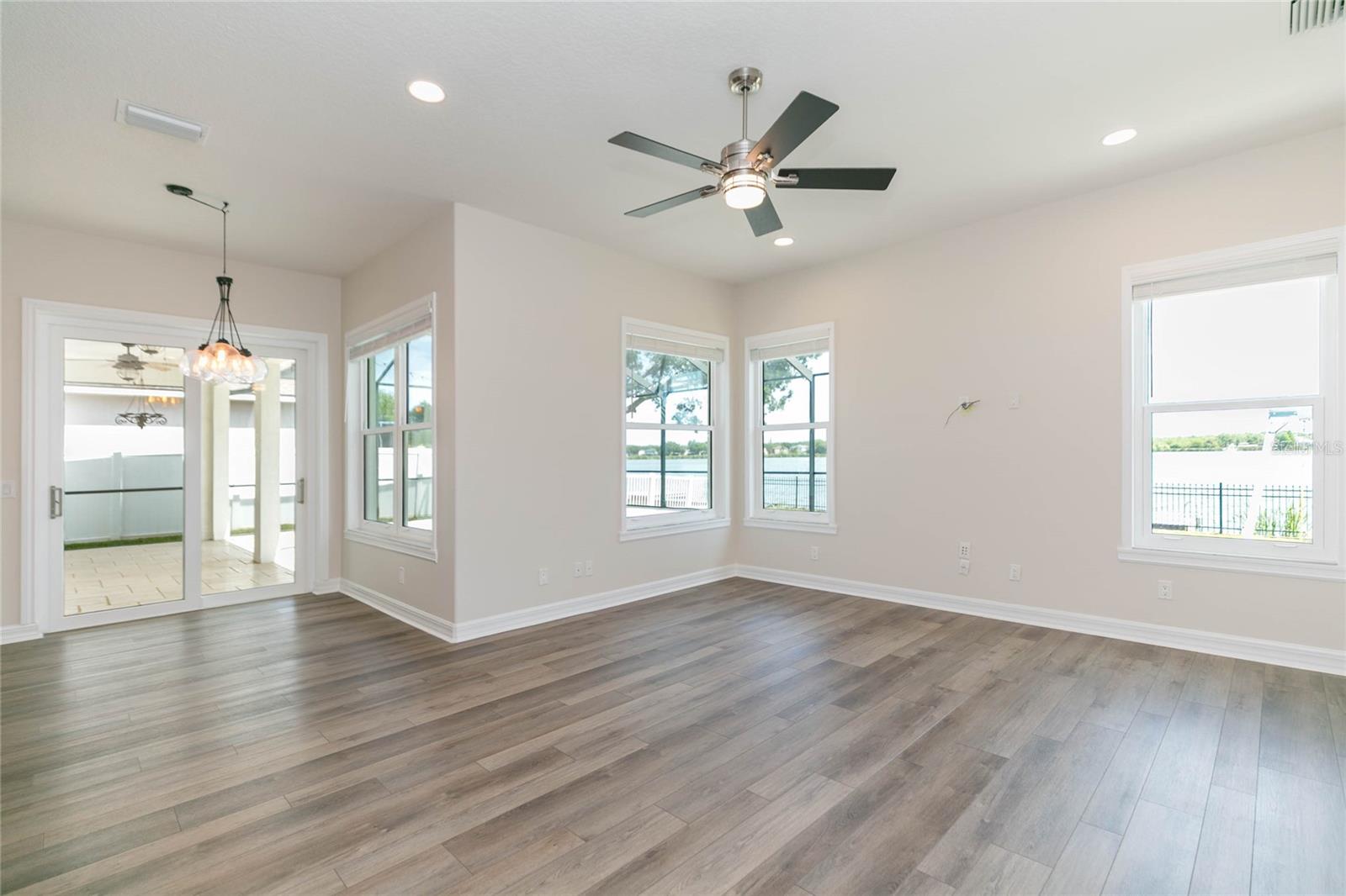 LAKE ST CHARLES UNIT 7 - Residential