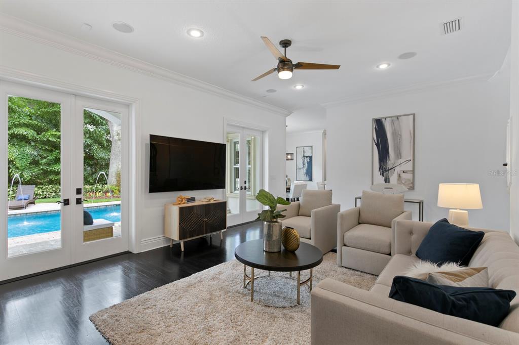 BEACH PARK - Residential