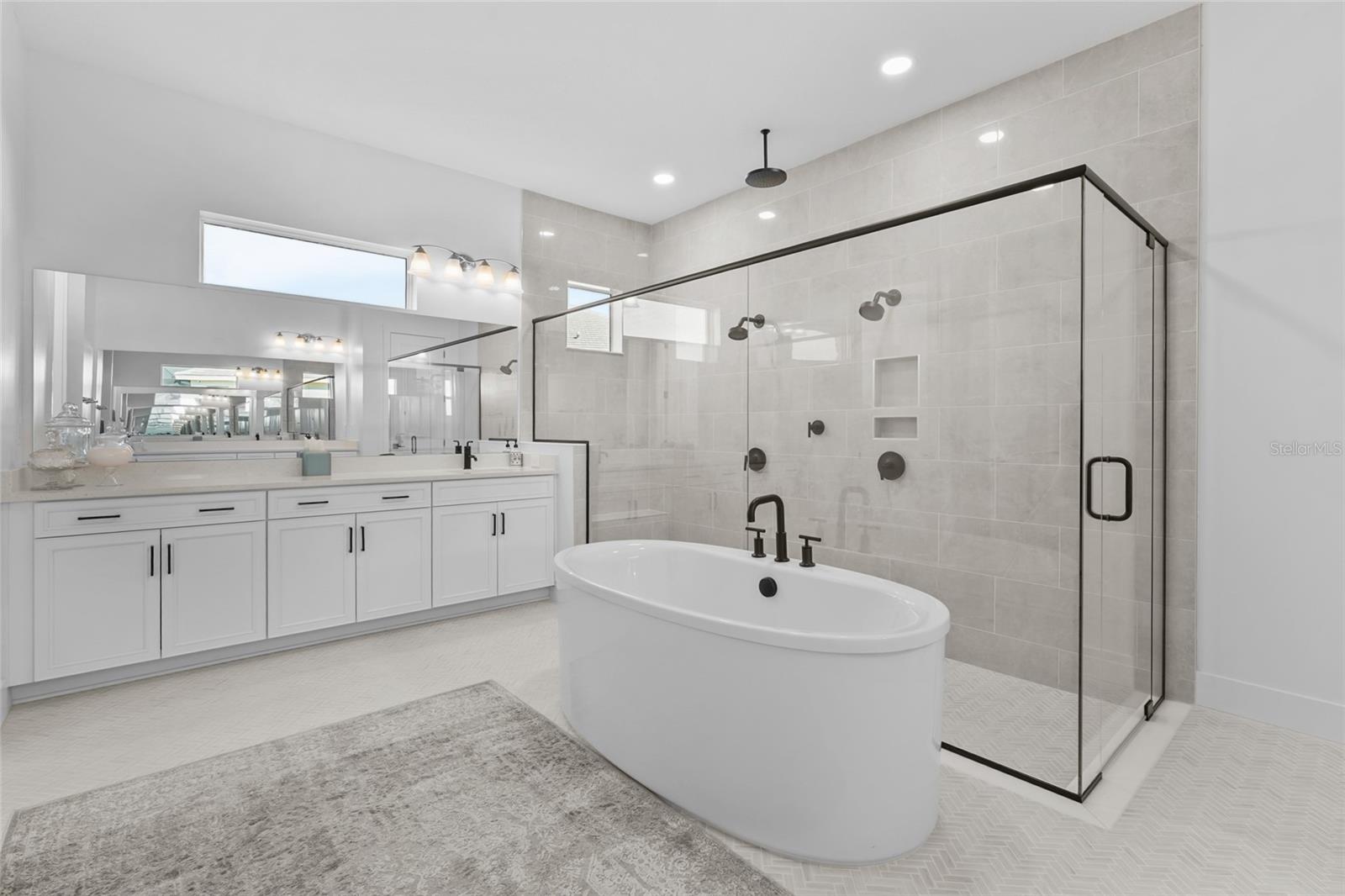 ISLES AT LAKEWOOD RANCH PH II - Residential