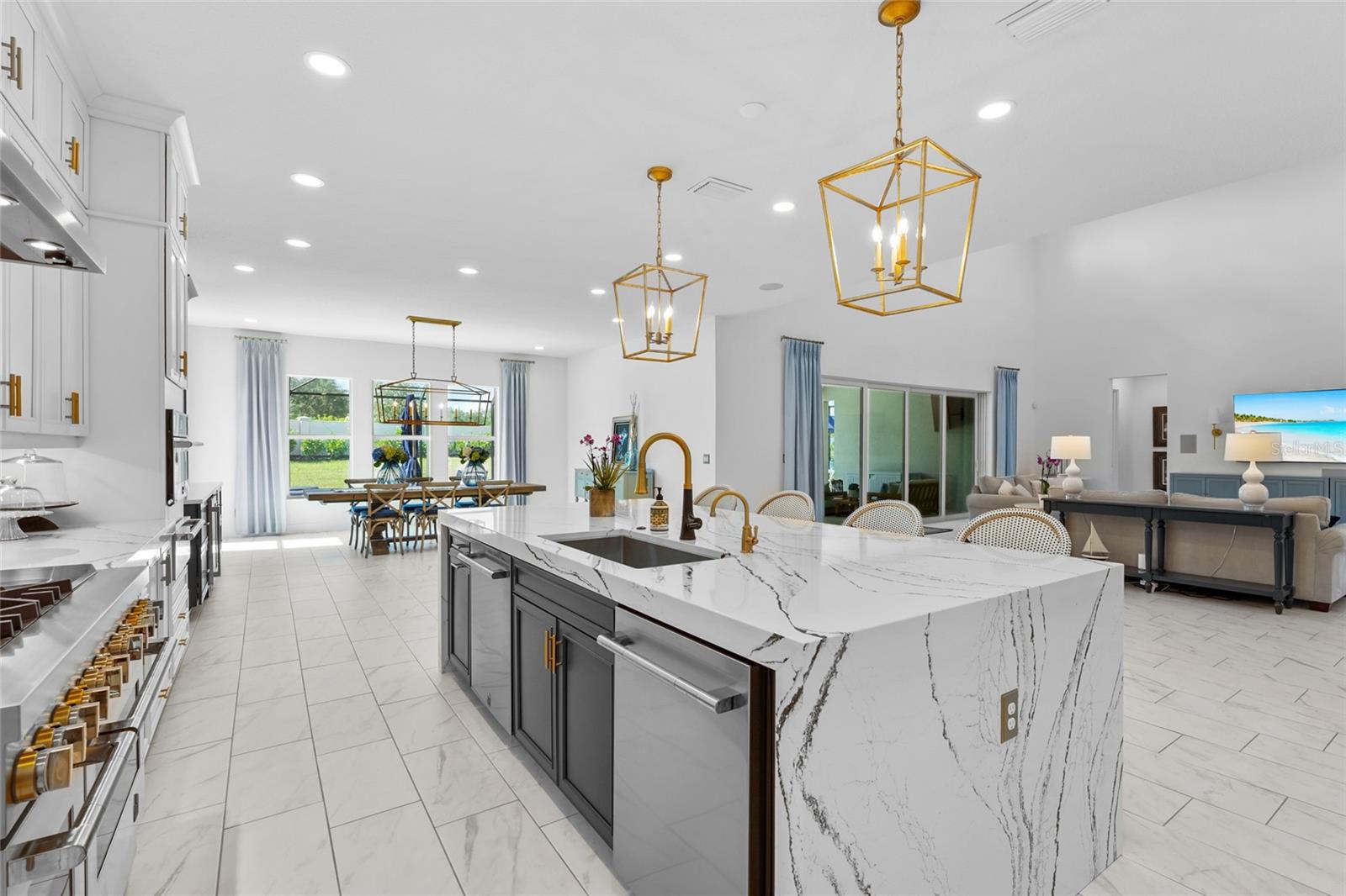 ISLES AT LAKEWOOD RANCH PH II - Residential