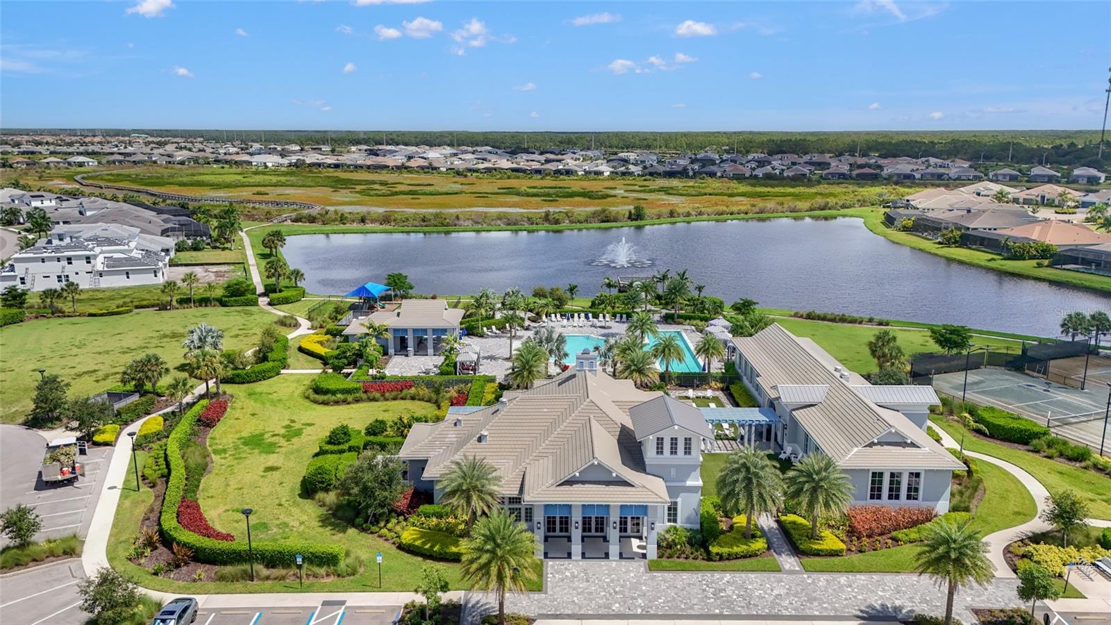 ISLES AT LAKEWOOD RANCH PH II - Residential