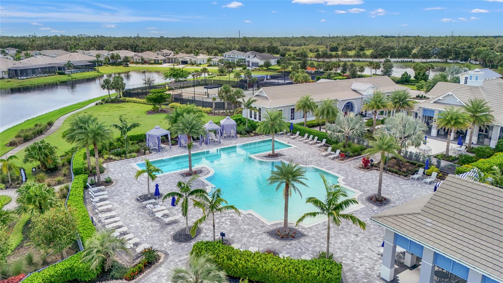 ISLES AT LAKEWOOD RANCH PH II - Residential