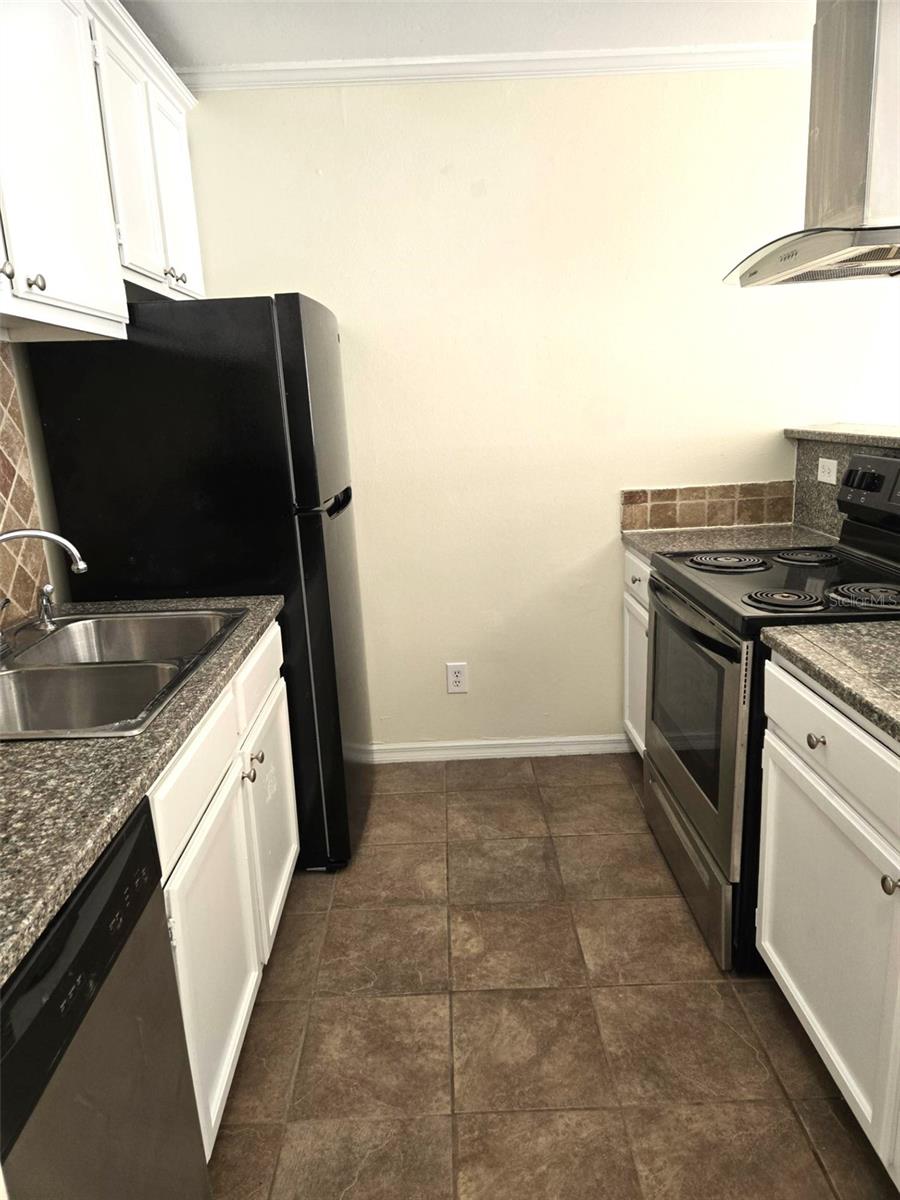 KENTWOOD PARK - Residential