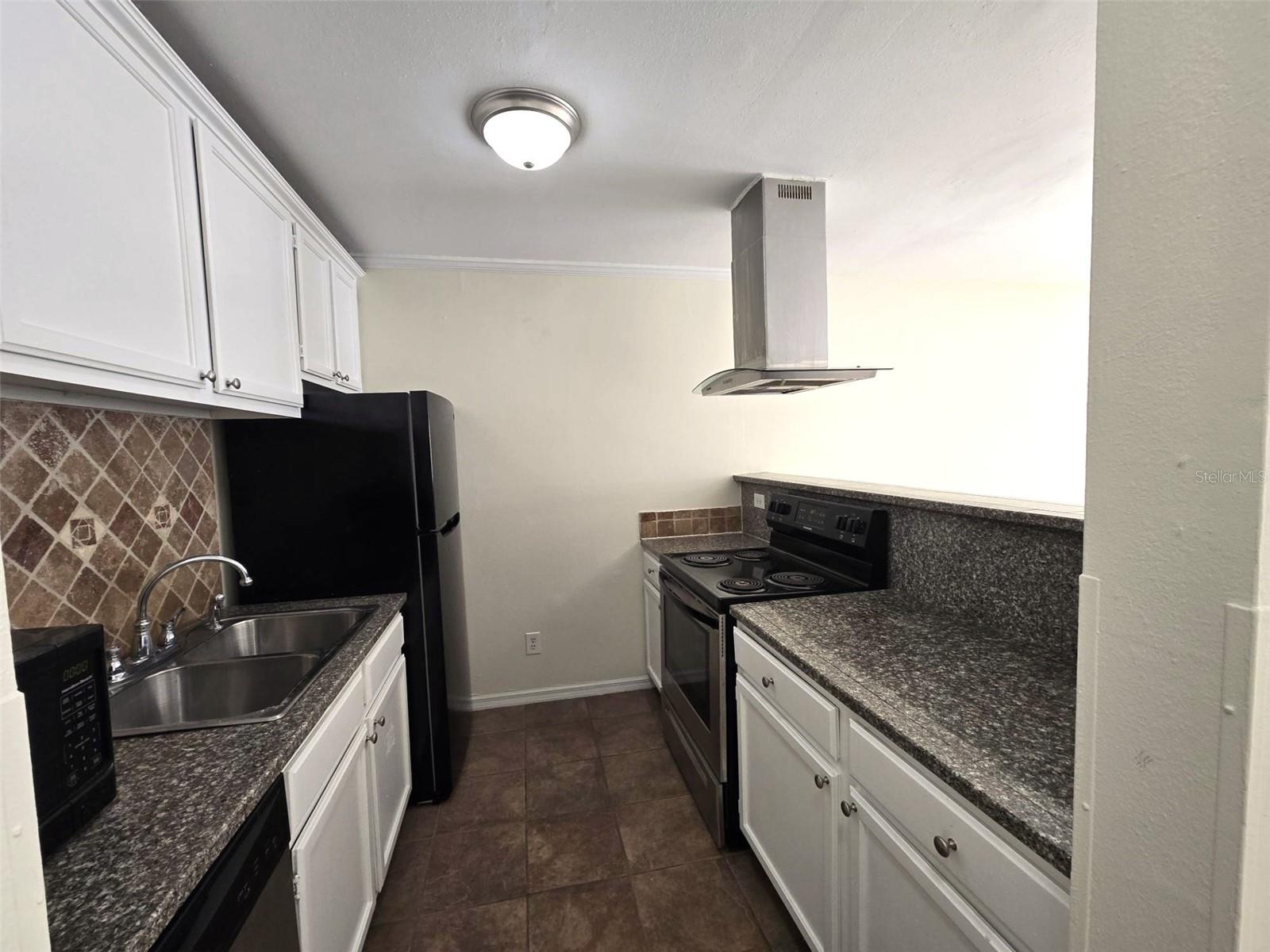 KENTWOOD PARK - Residential