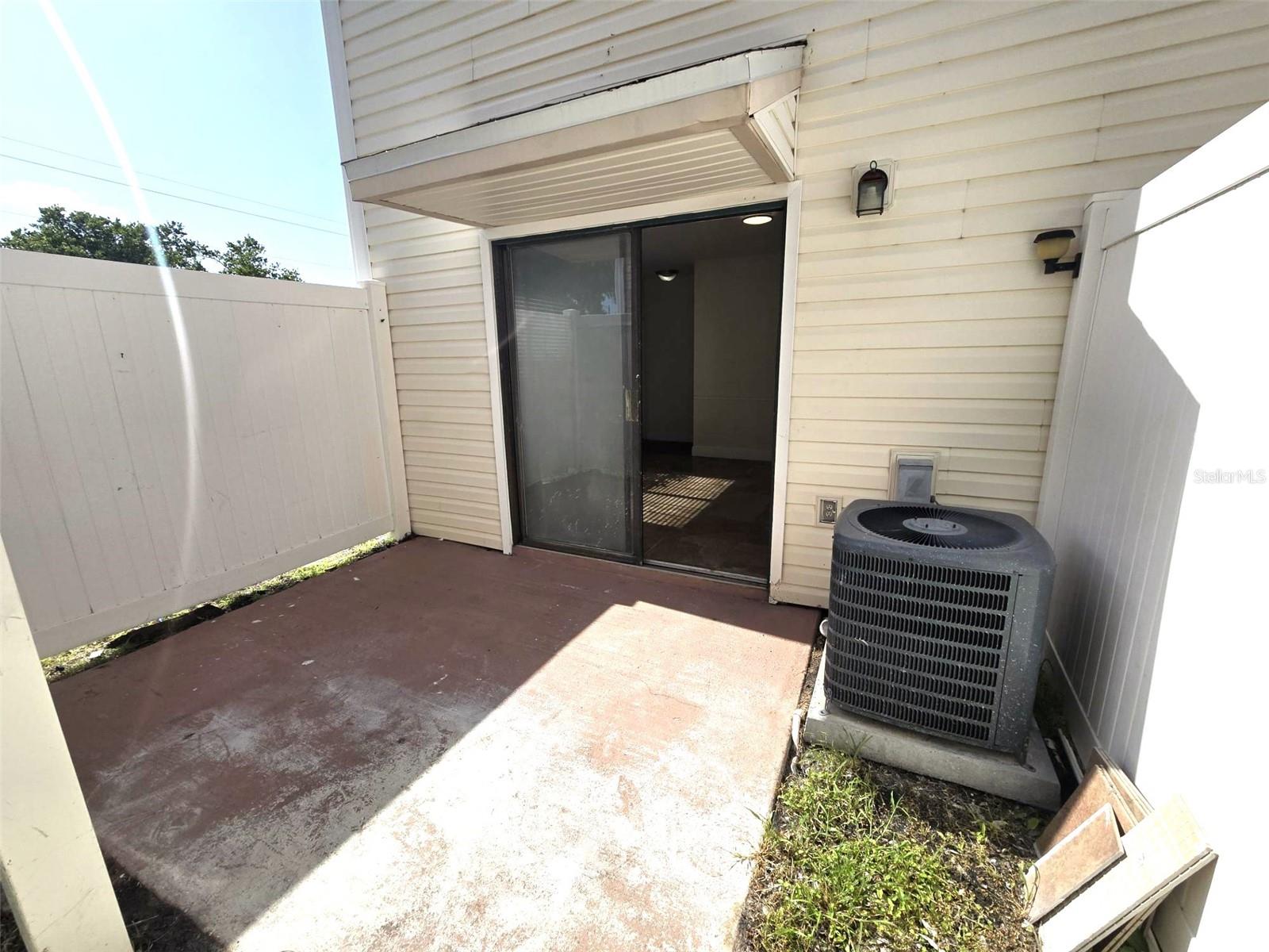 KENTWOOD PARK - Residential