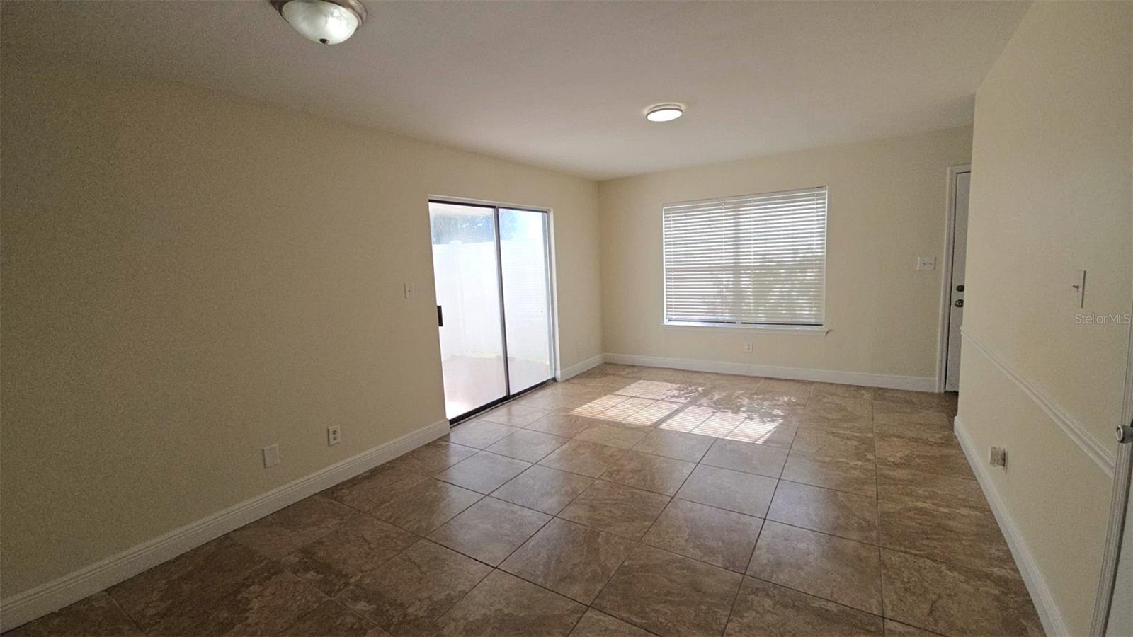 KENTWOOD PARK - Residential