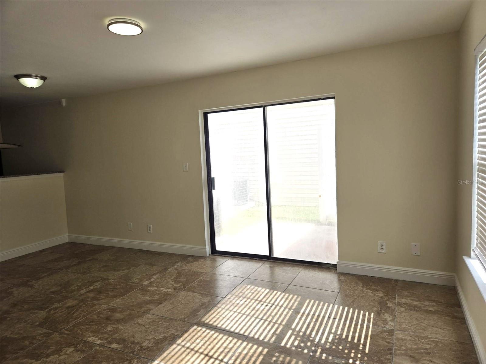 KENTWOOD PARK - Residential