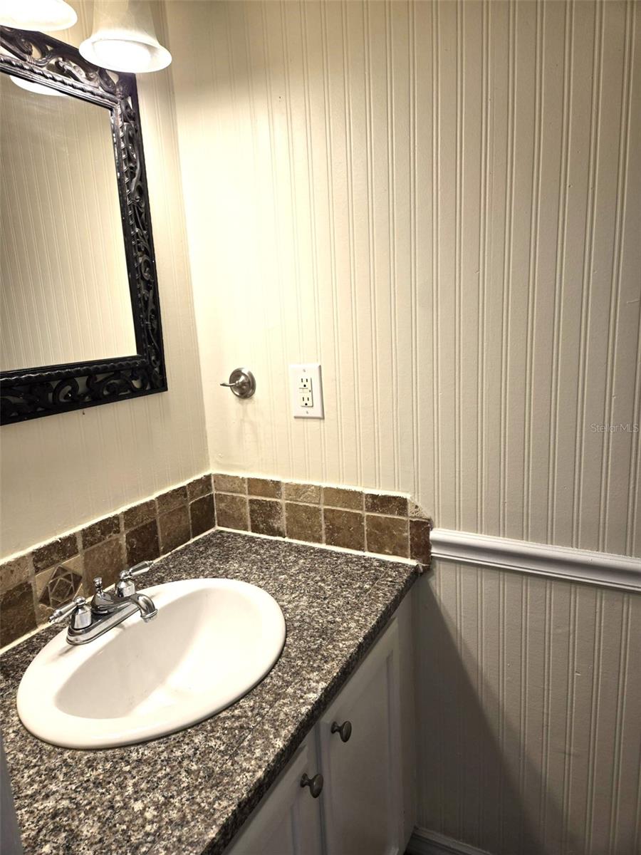 KENTWOOD PARK - Residential