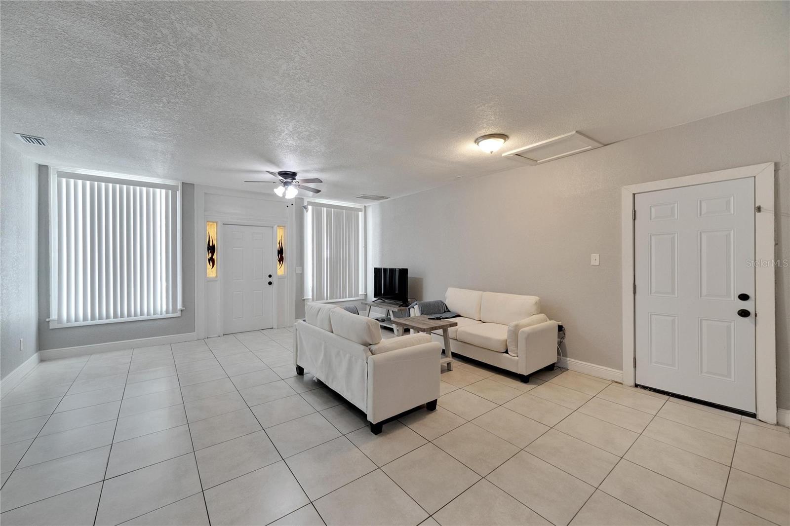 ALLENDALE TERRACE BLKS A-B-1-2-3-4-5-6 - Residential