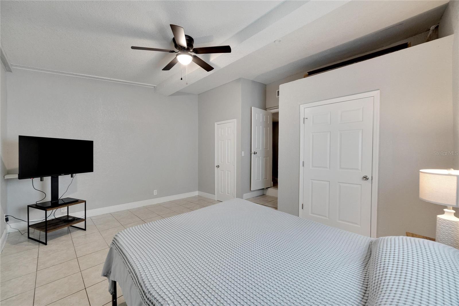 ALLENDALE TERRACE BLKS A-B-1-2-3-4-5-6 - Residential