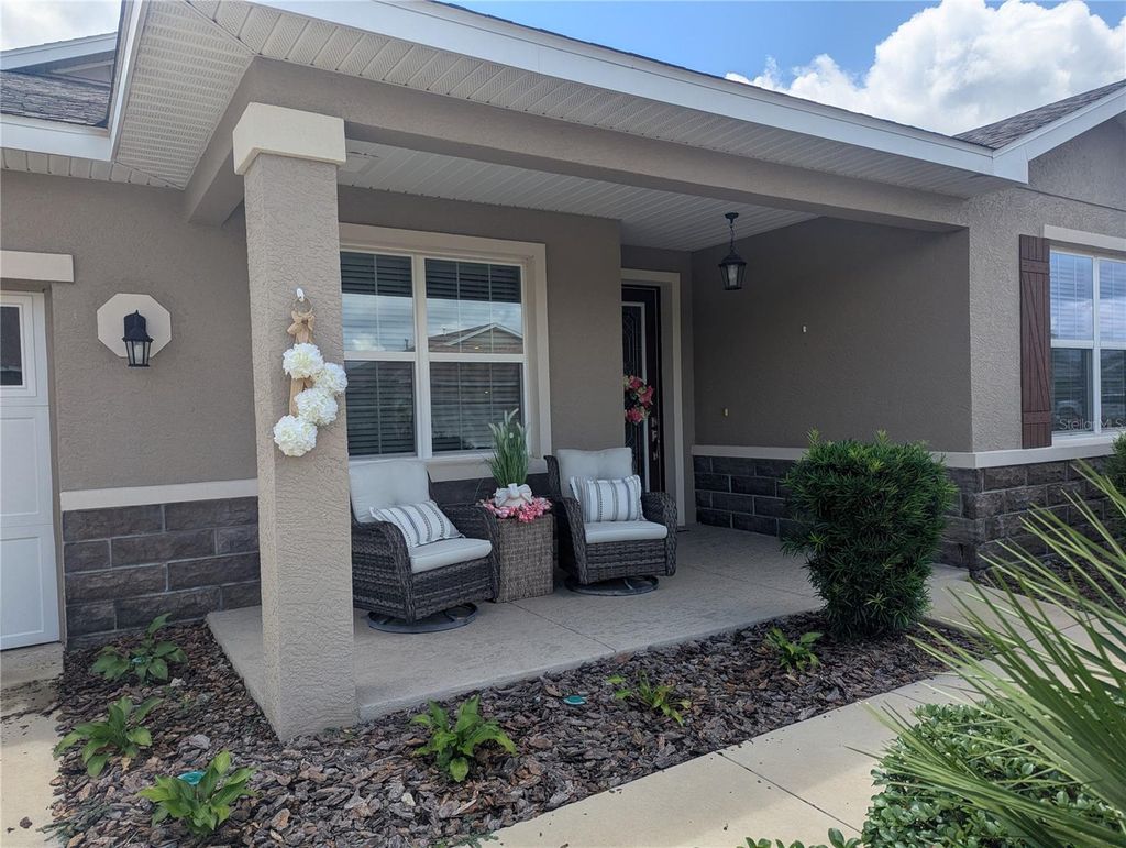 Photo of 9985 SW 88th Loop, Ocala, FL 34481 (MLS # OM724706)