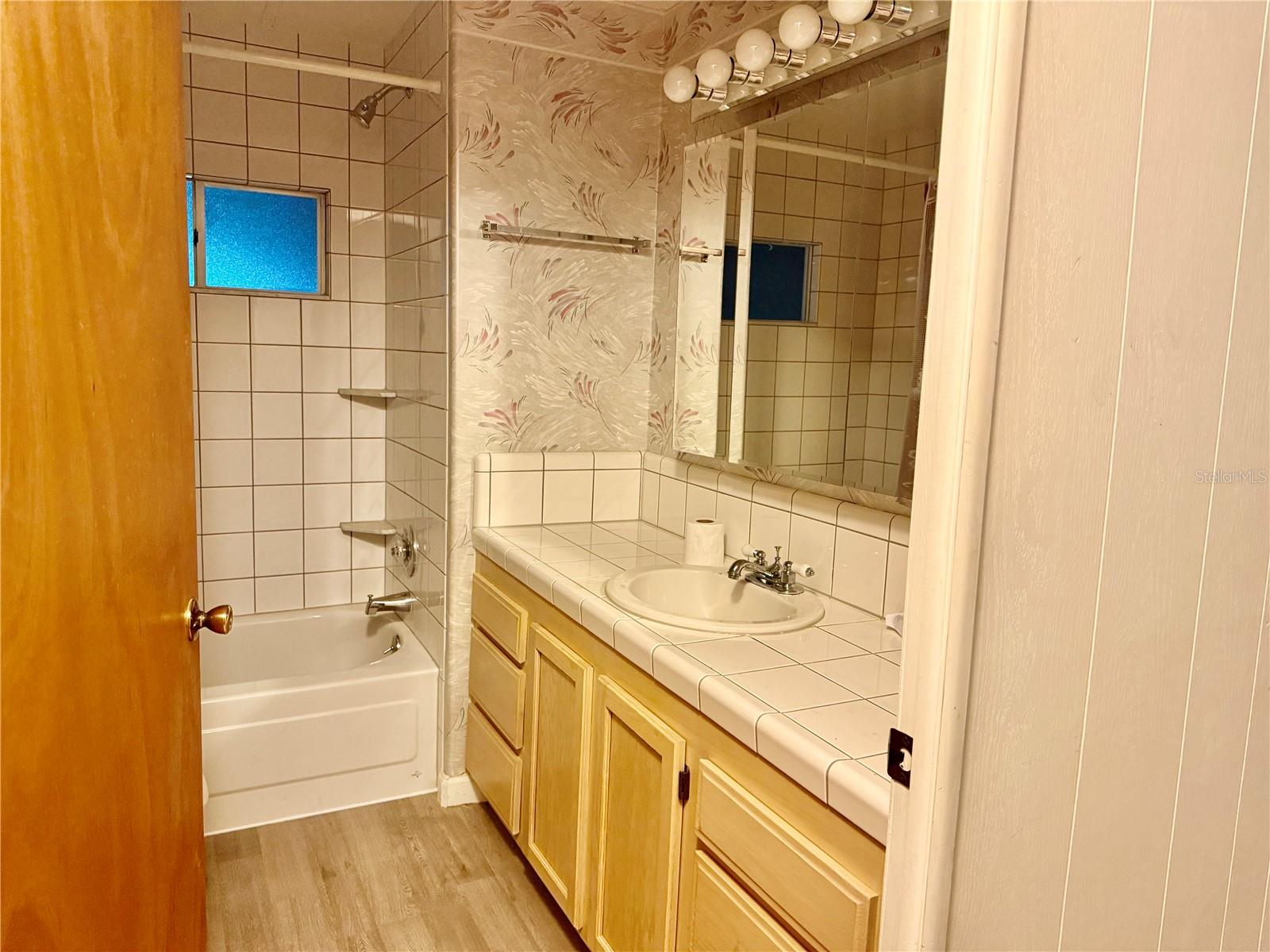 HIGH POINT SUB UNIT 1 - Residential