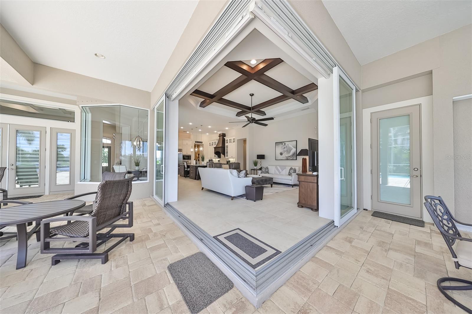 MIRABAY PH 2A-4 - Residential