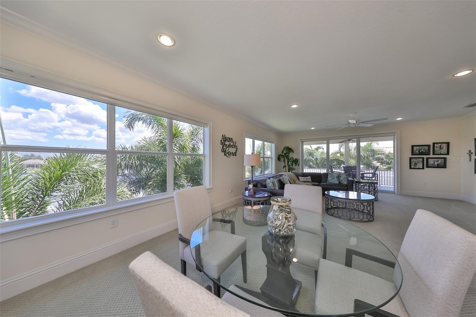 MIRABAY PH 2A-4 - Residential