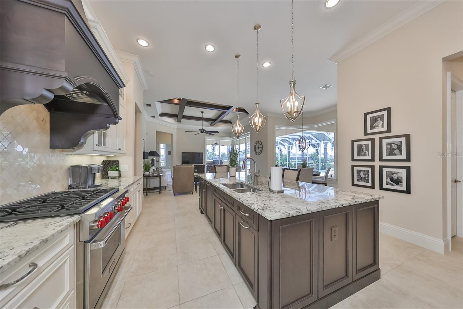 MIRABAY PH 2A-4 - Residential