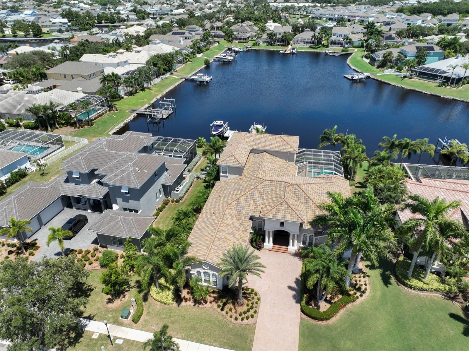 MIRABAY PH 2A-4 - Residential