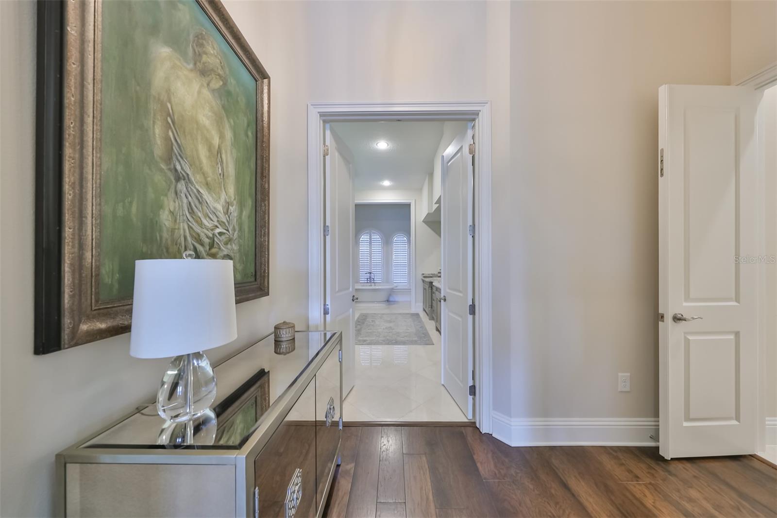 MIRABAY PH 2A-4 - Residential