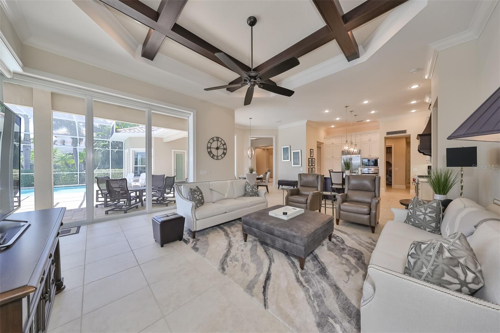 MIRABAY PH 2A-4 - Residential