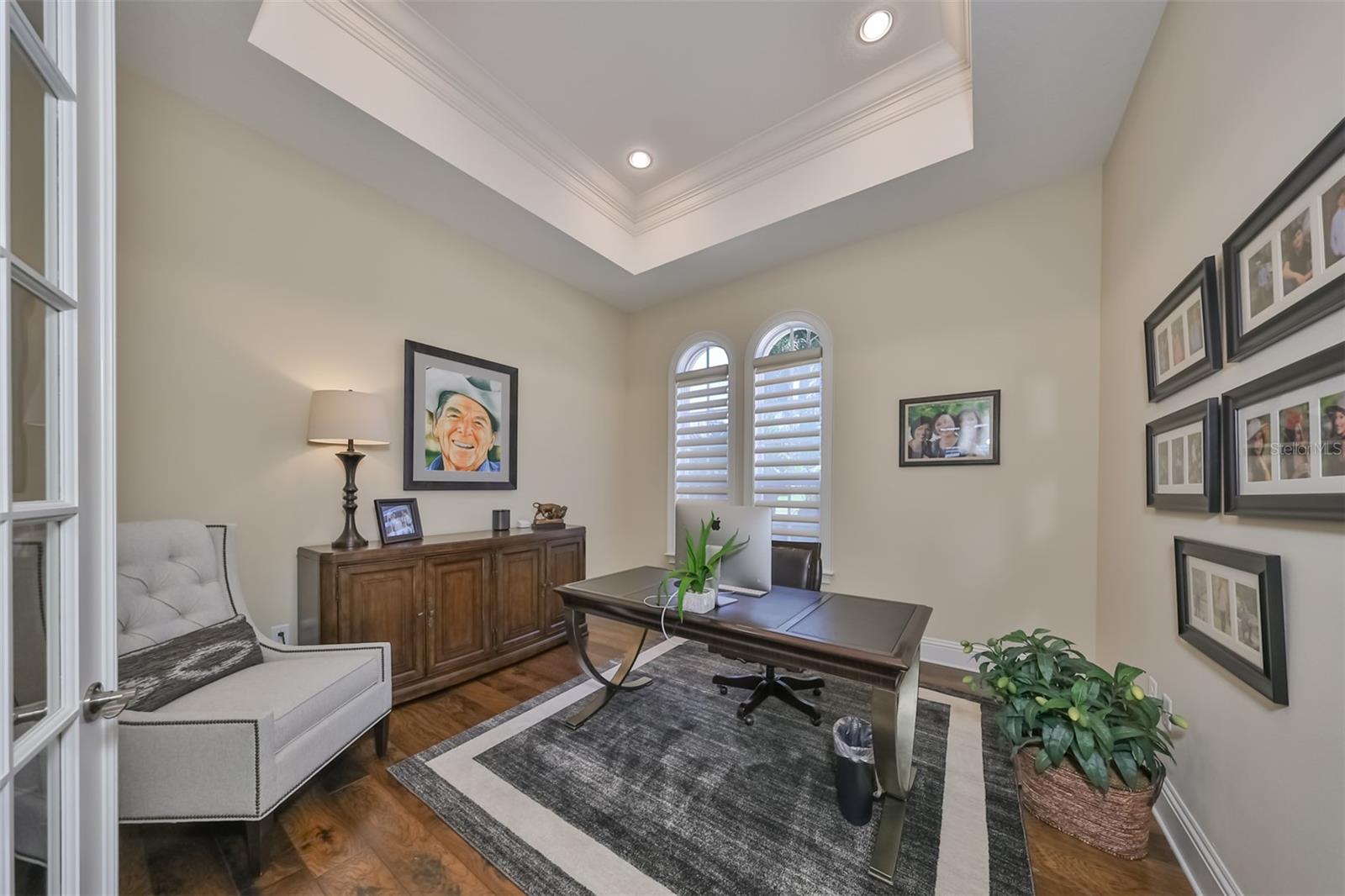 MIRABAY PH 2A-4 - Residential