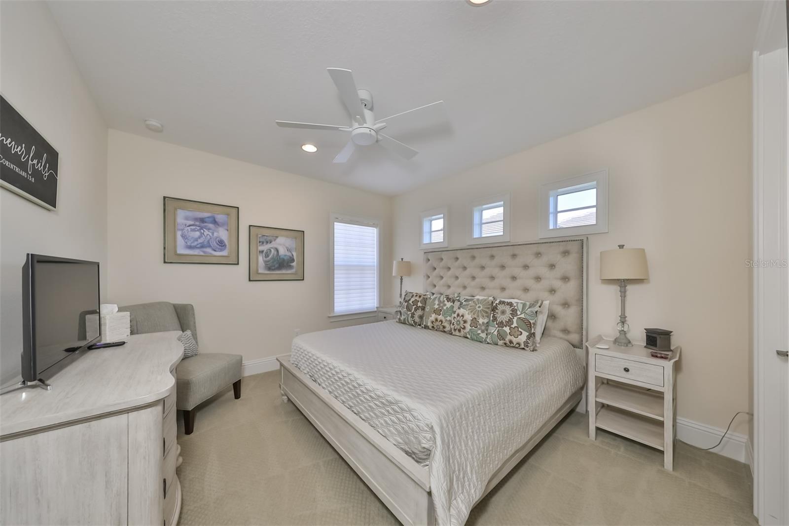 MIRABAY PH 2A-4 - Residential