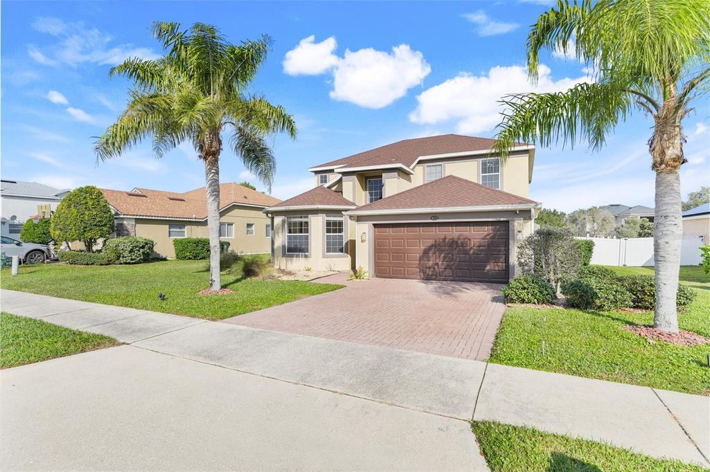 Photo of 4572 Barbados Loop, Clermont, FL 34711 (MLS # G5105660)