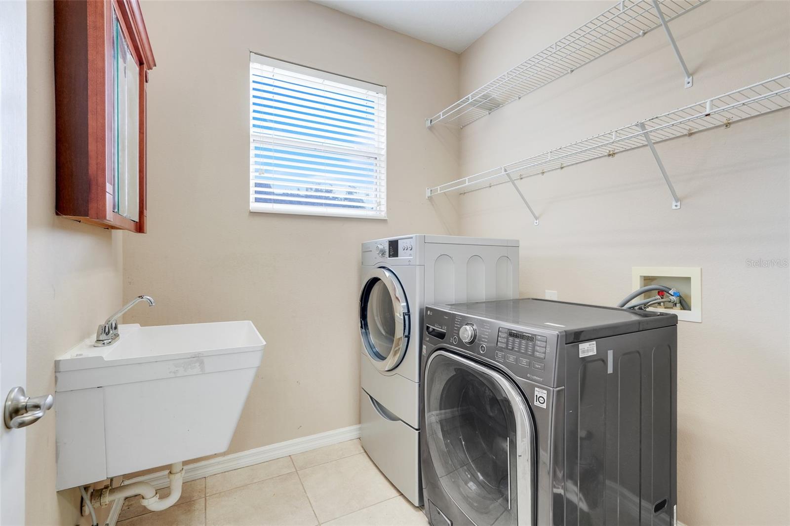 SOUTHERN FIELDS PH 02 - Residential Lease