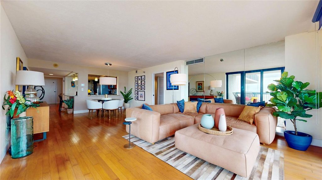 Photo of 2413 Bayshore Boulevard #803, Tampa, FL 33629 (MLS # TB8496492)