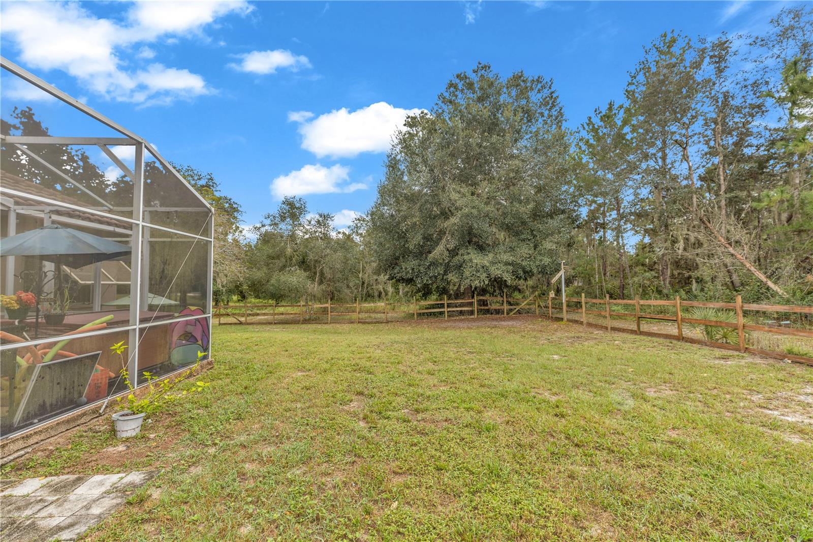 LAKE BUTLER SHORES - Residential