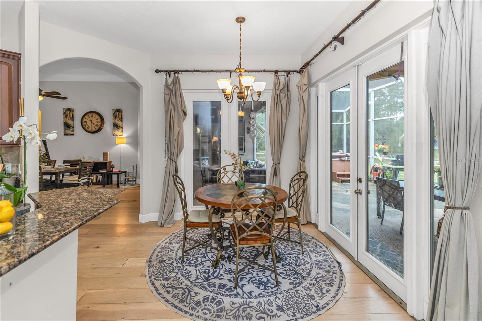 LAKE BUTLER SHORES - Residential