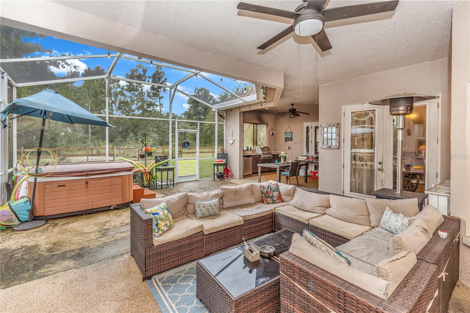 LAKE BUTLER SHORES - Residential