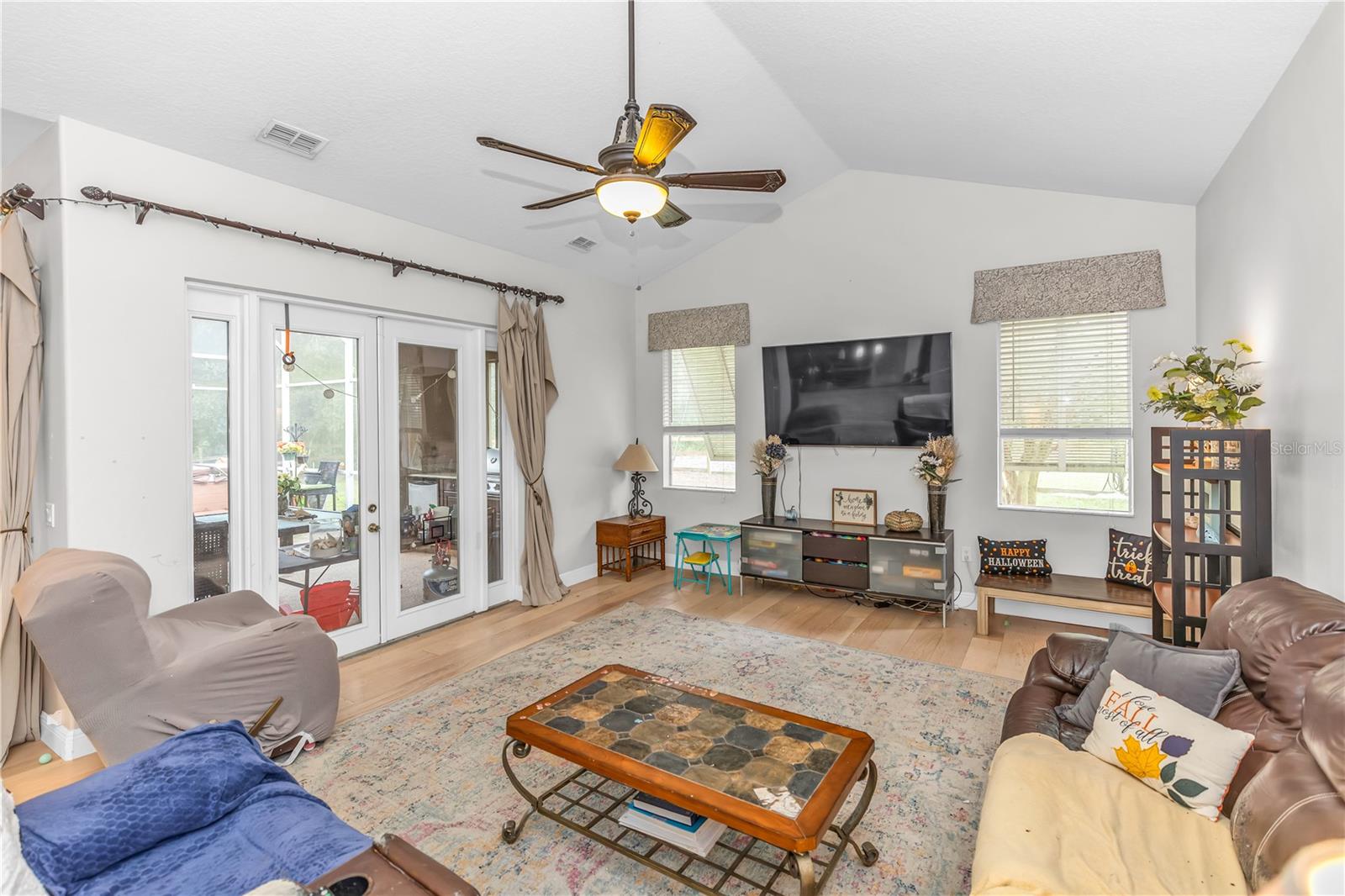 LAKE BUTLER SHORES - Residential