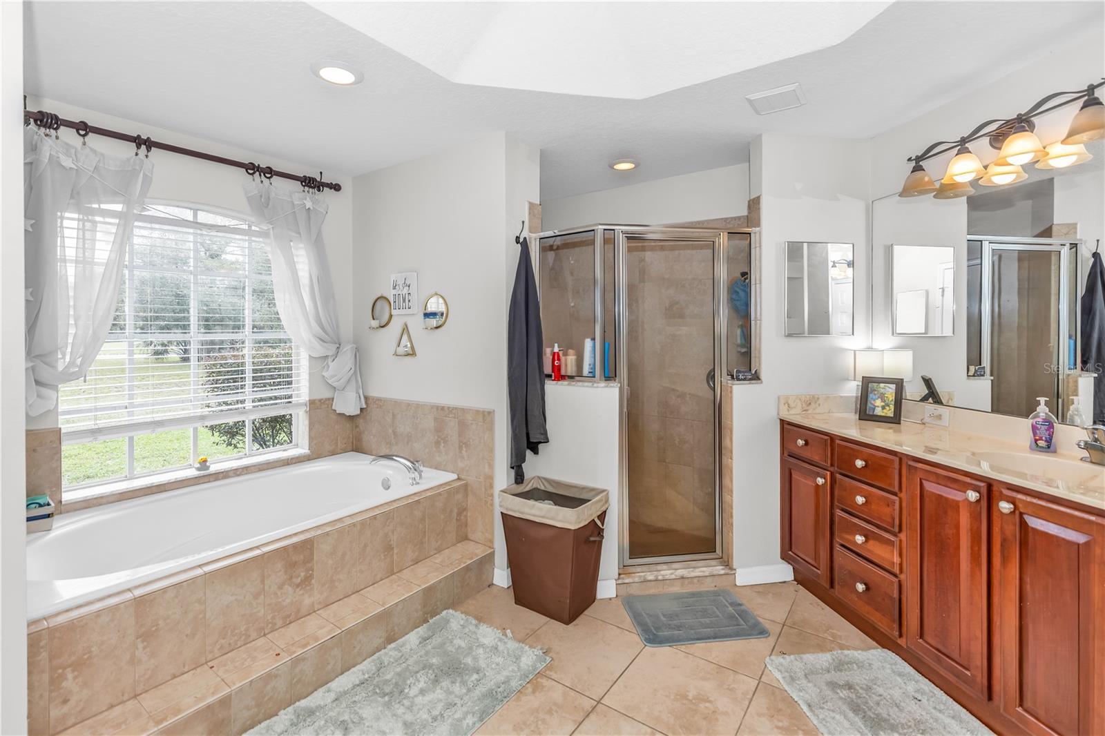 LAKE BUTLER SHORES - Residential