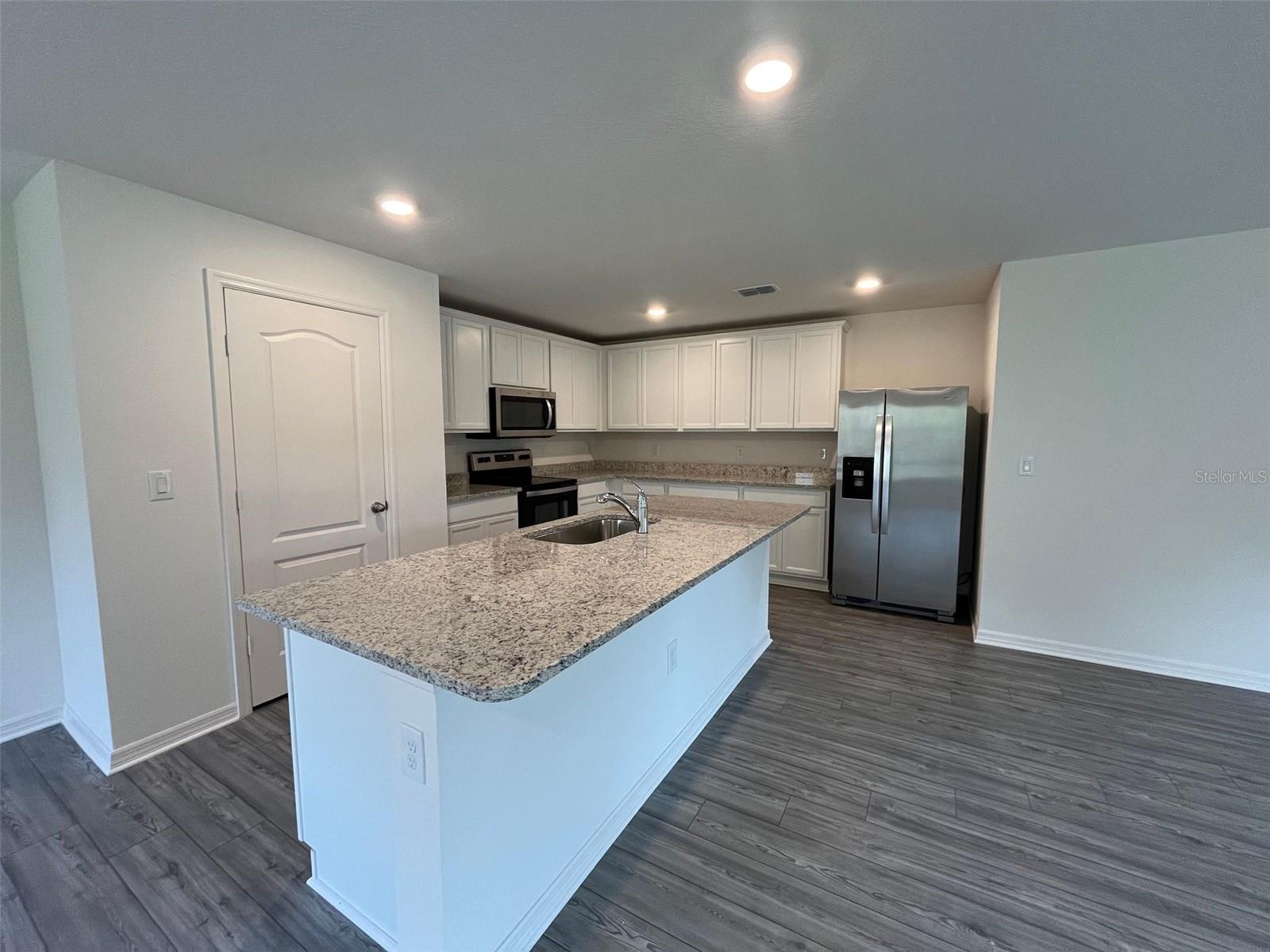 TUSCANY PRESERVE PHASE 4 - Residential Lease