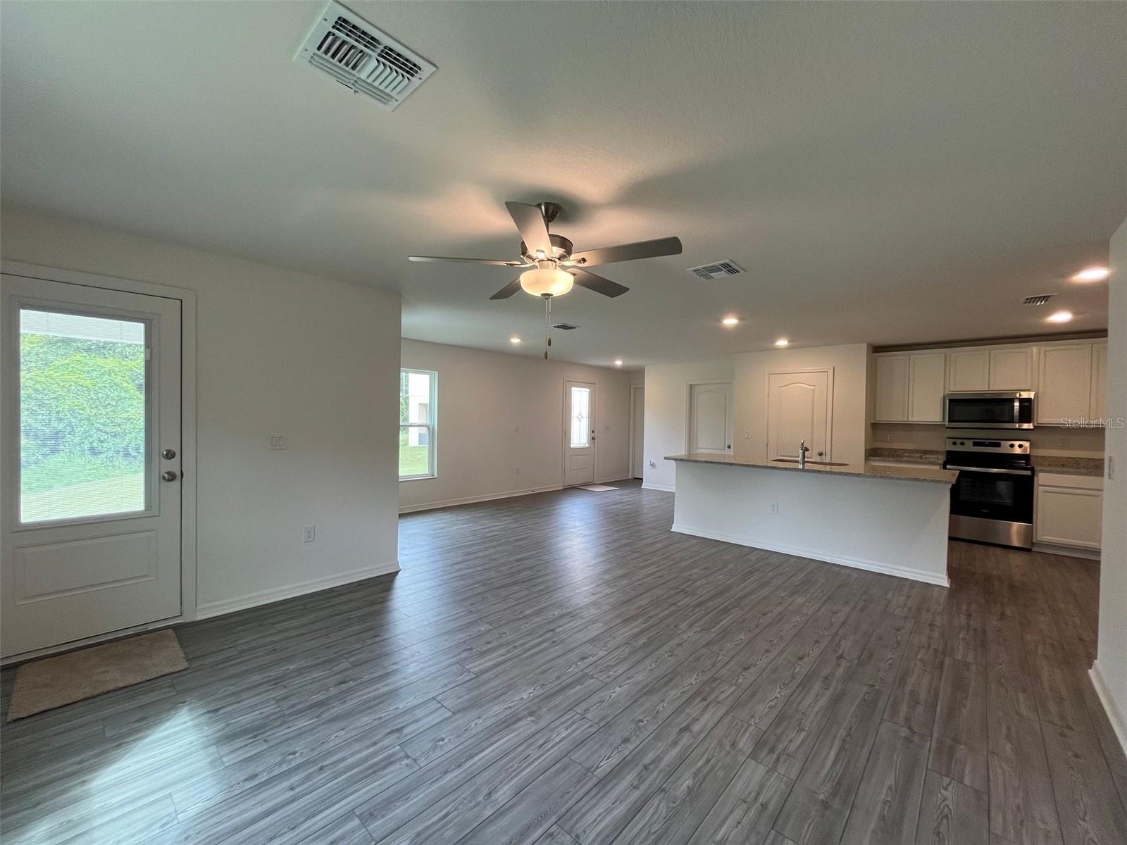 TUSCANY PRESERVE PHASE 4 - Residential Lease