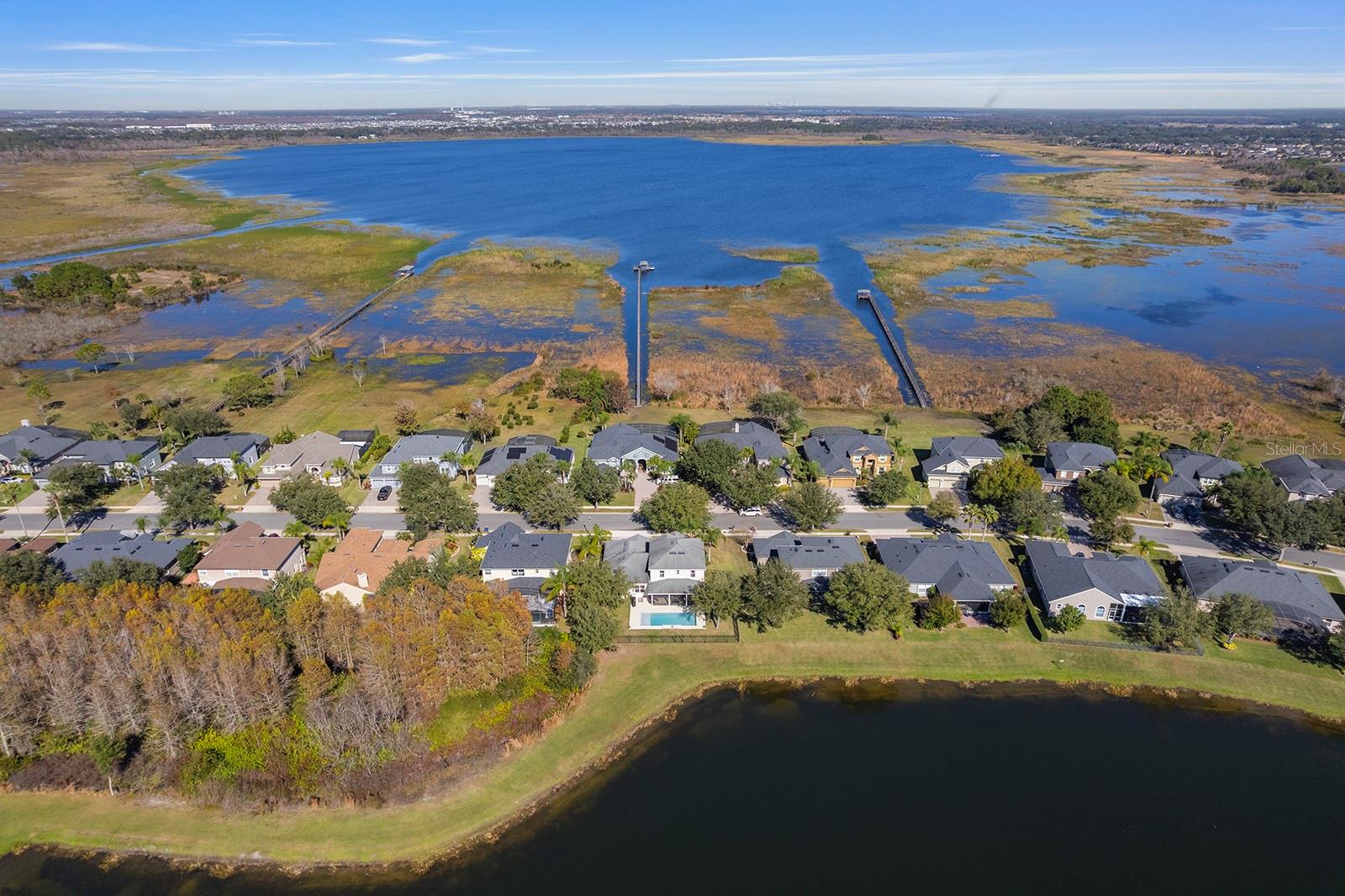 LAKE POINTE - Residential