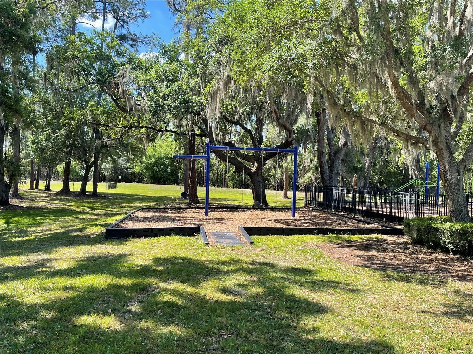 LAKE POINTE - Residential