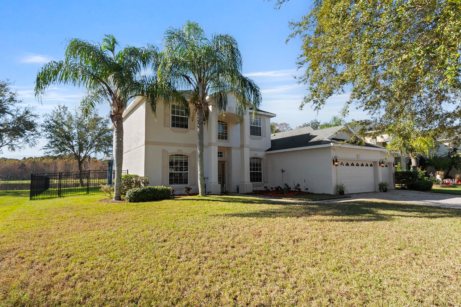 LAKE POINTE - Residential