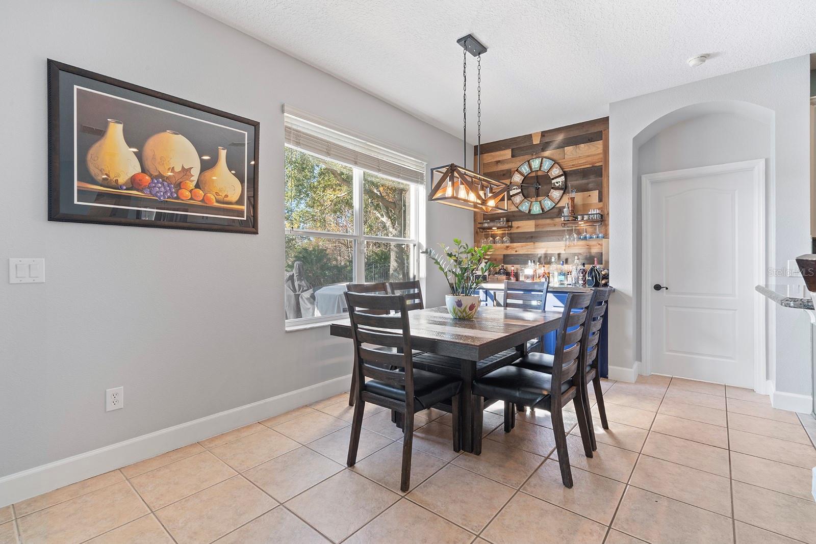 LAKE POINTE - Residential