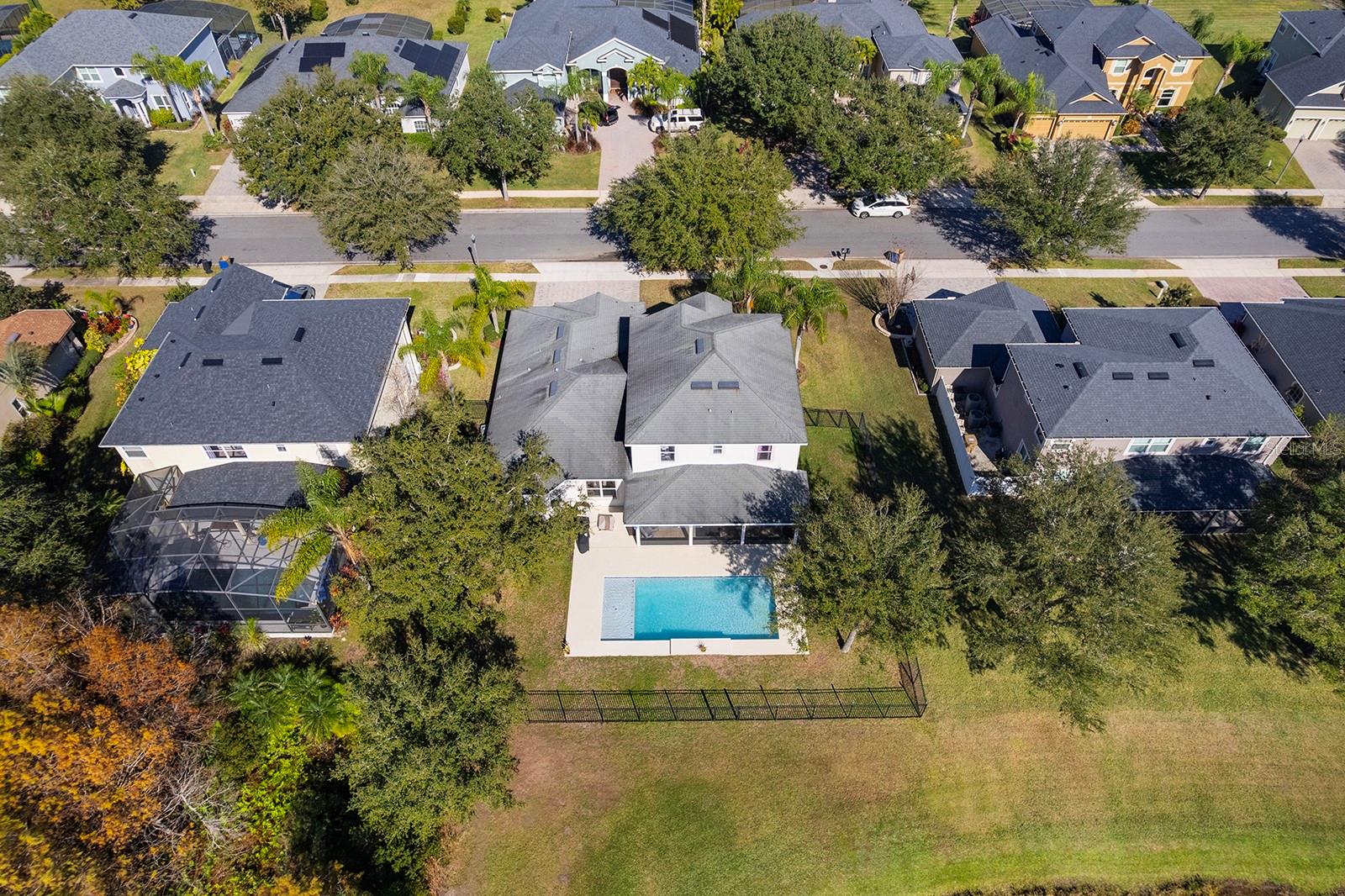 LAKE POINTE - Residential