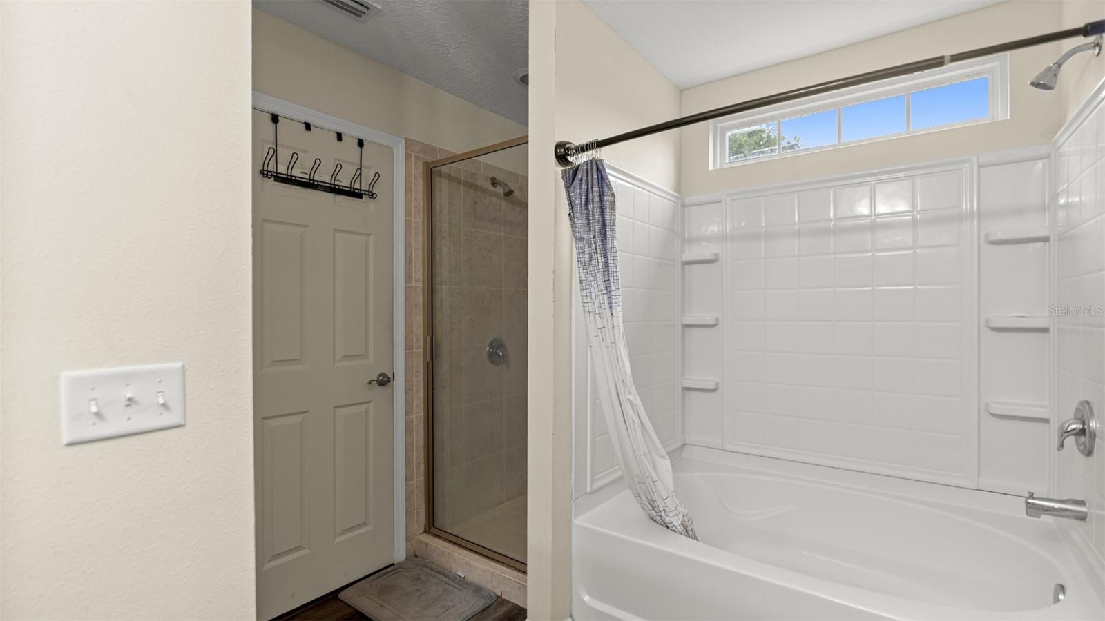 BUCK BAY REP - Residential