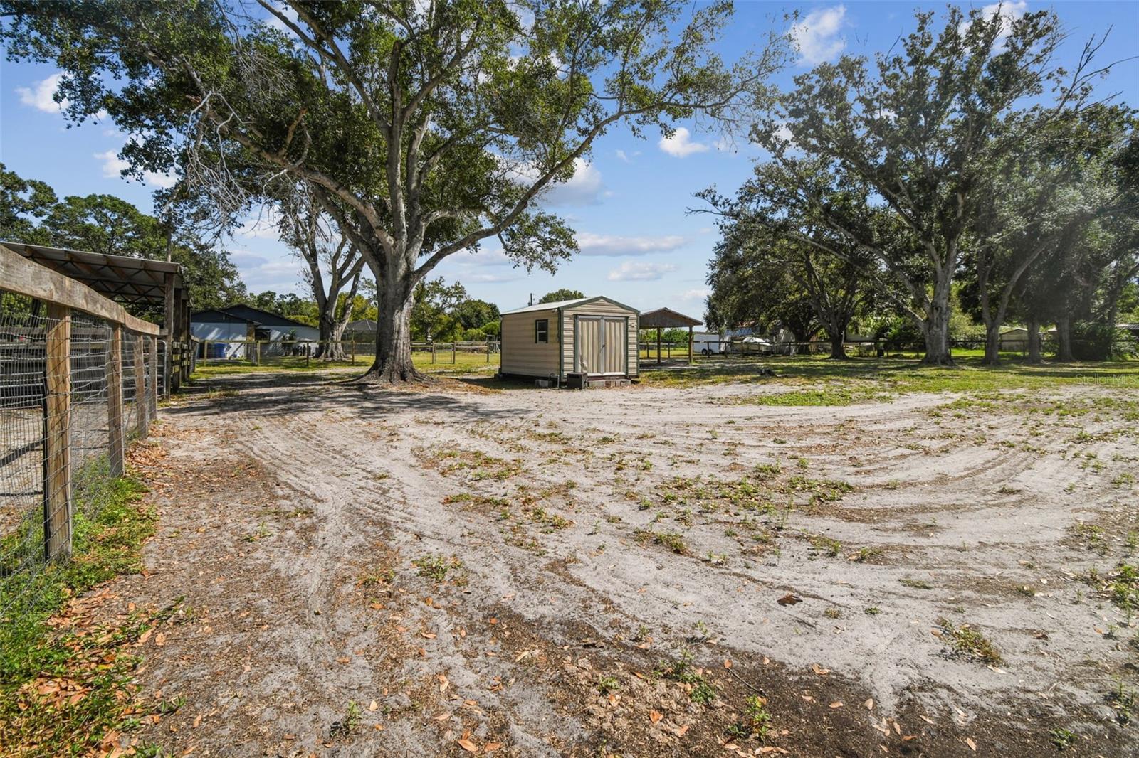 UNPLATTED - Residential