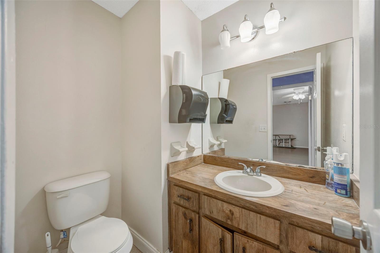 COUNTRY PLACE WEST UNIT II - Residential