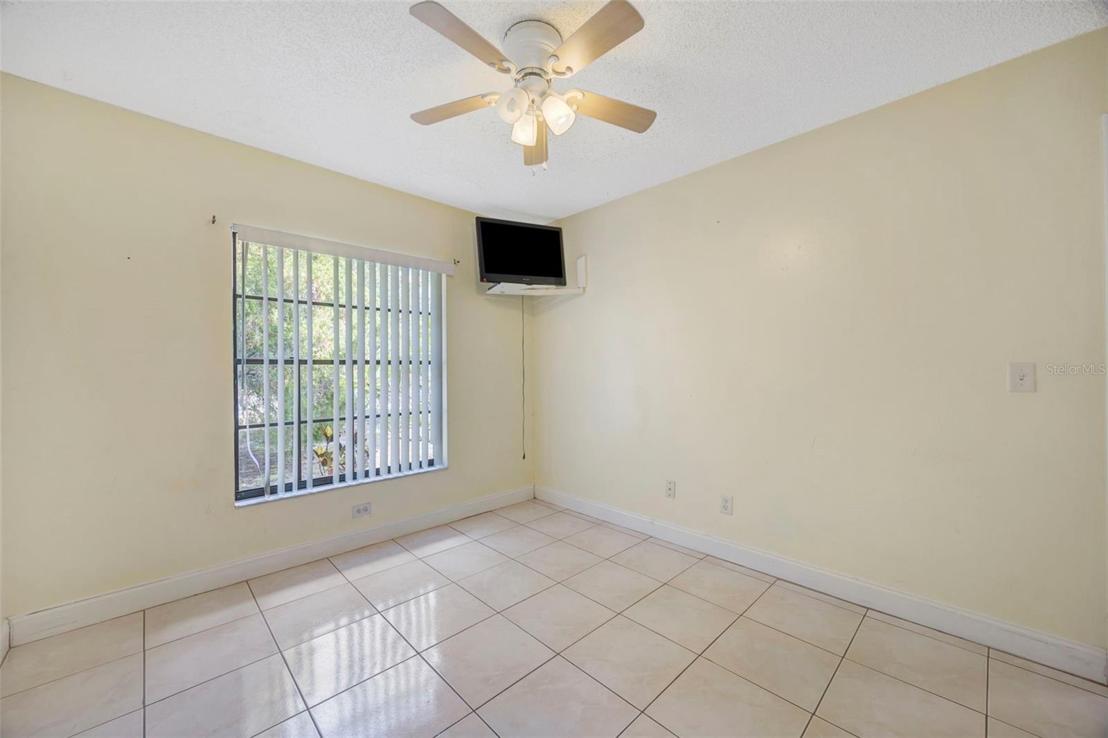 COUNTRY PLACE WEST UNIT II - Residential