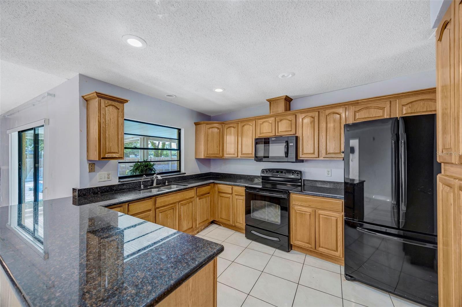 COUNTRY PLACE WEST UNIT II - Residential