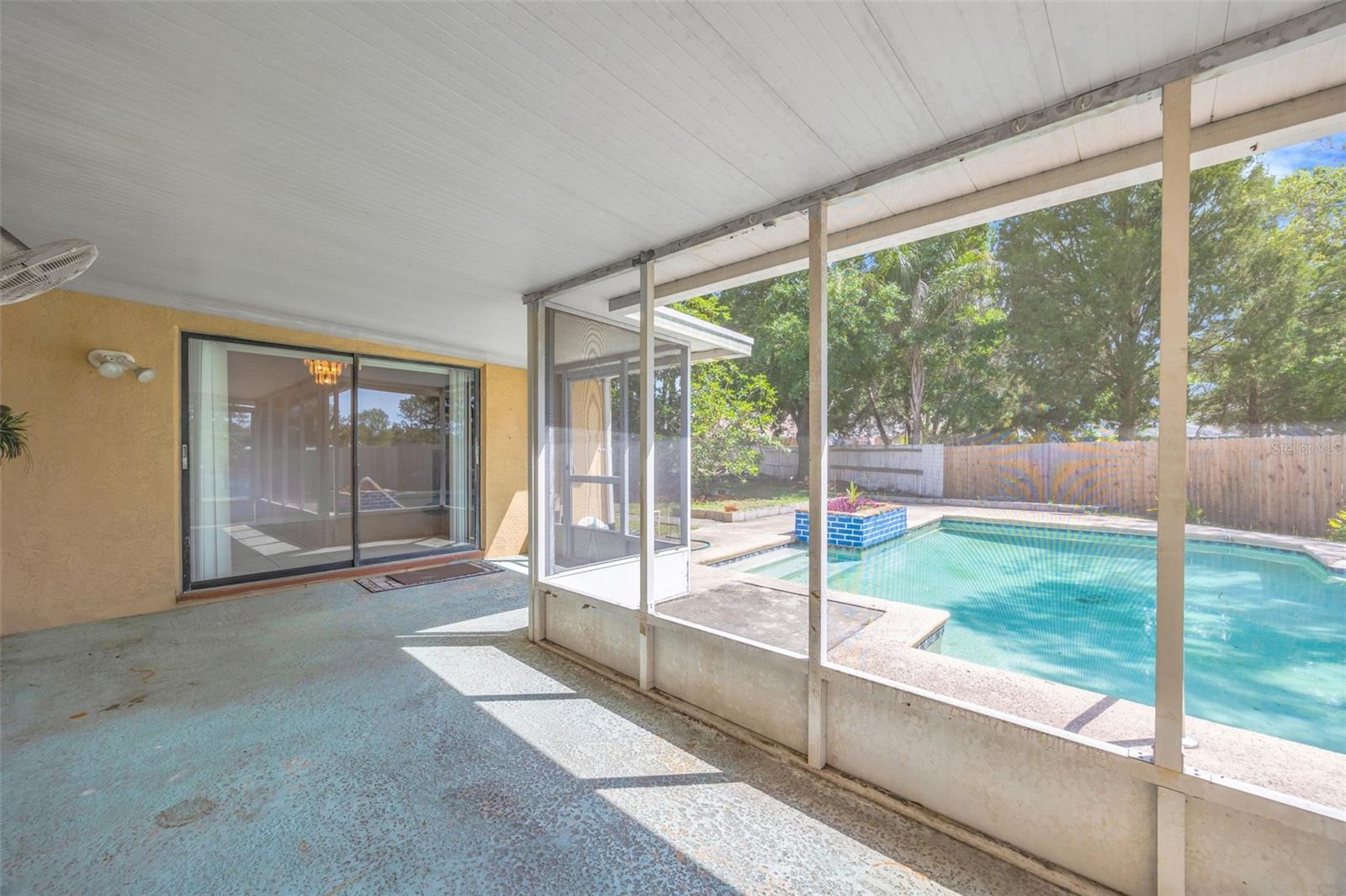 COUNTRY PLACE WEST UNIT II - Residential
