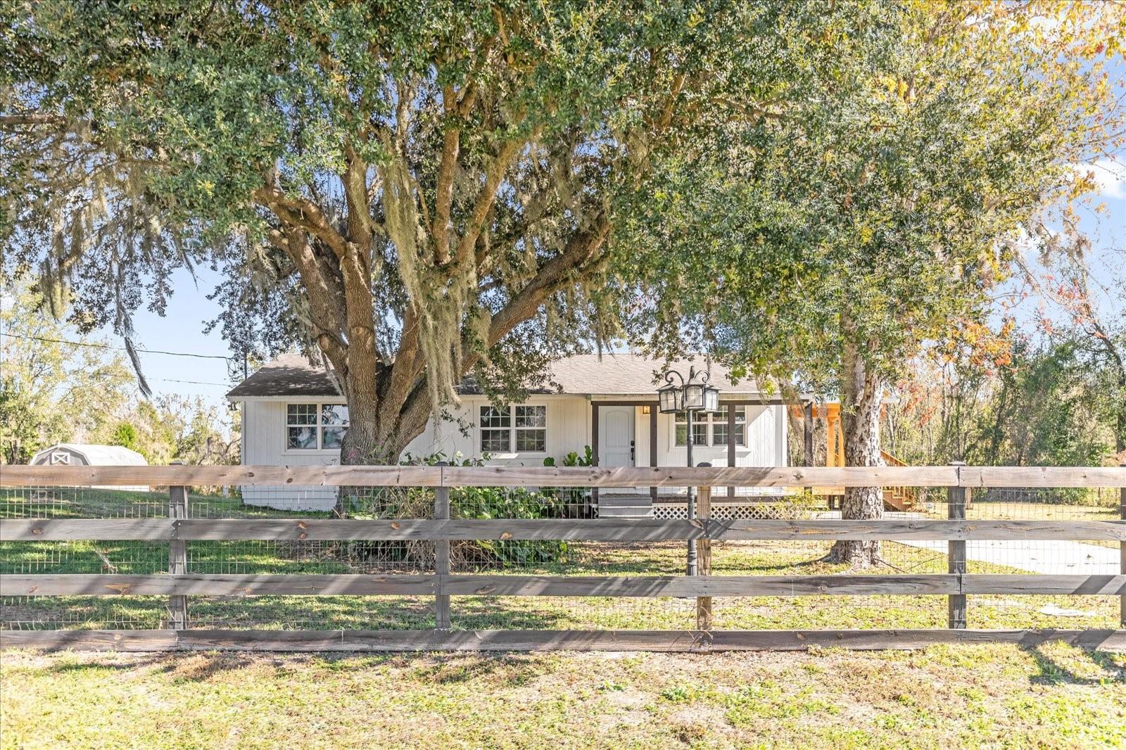 FOX RIDGE - Residential