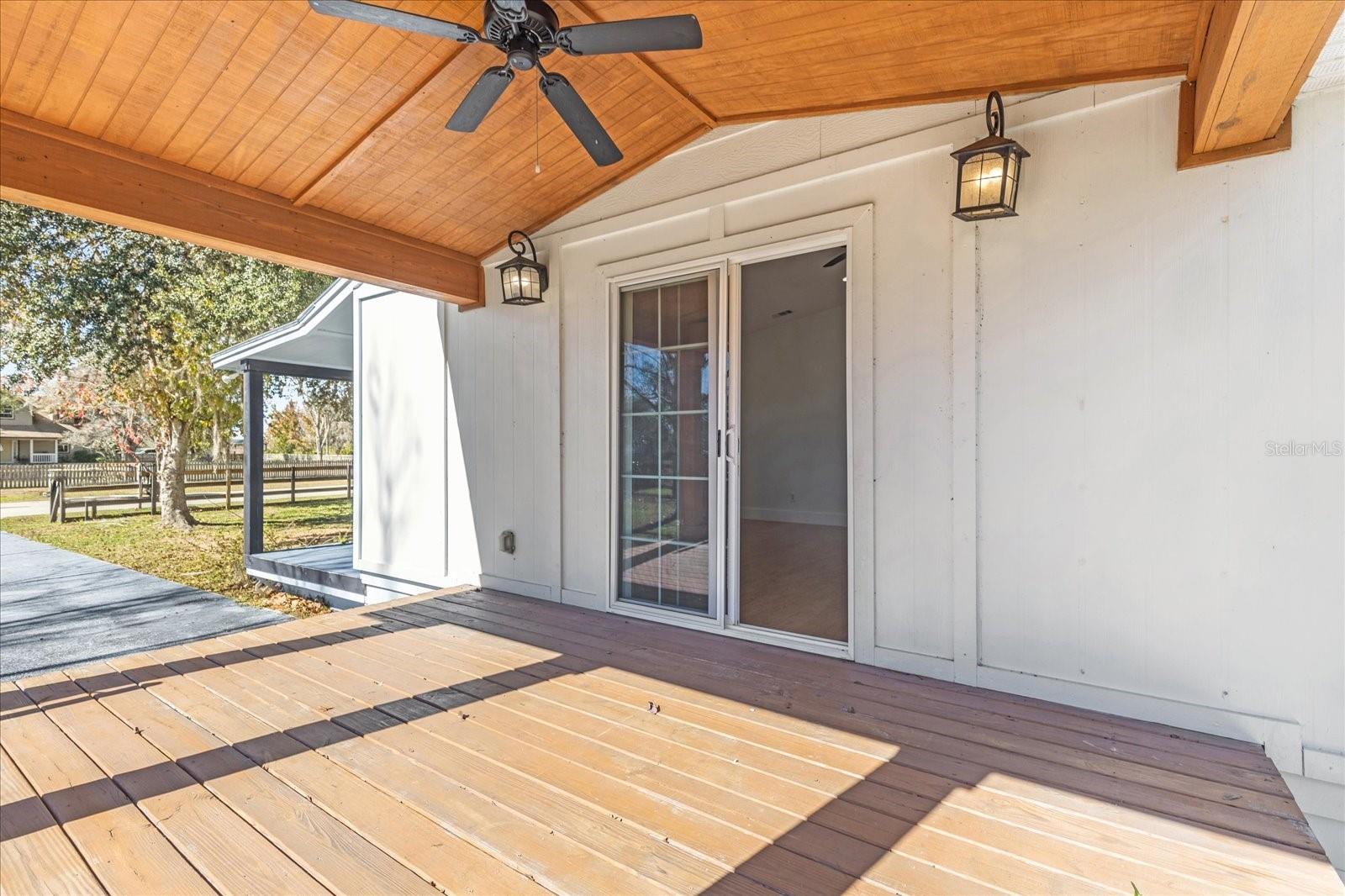 FOX RIDGE - Residential